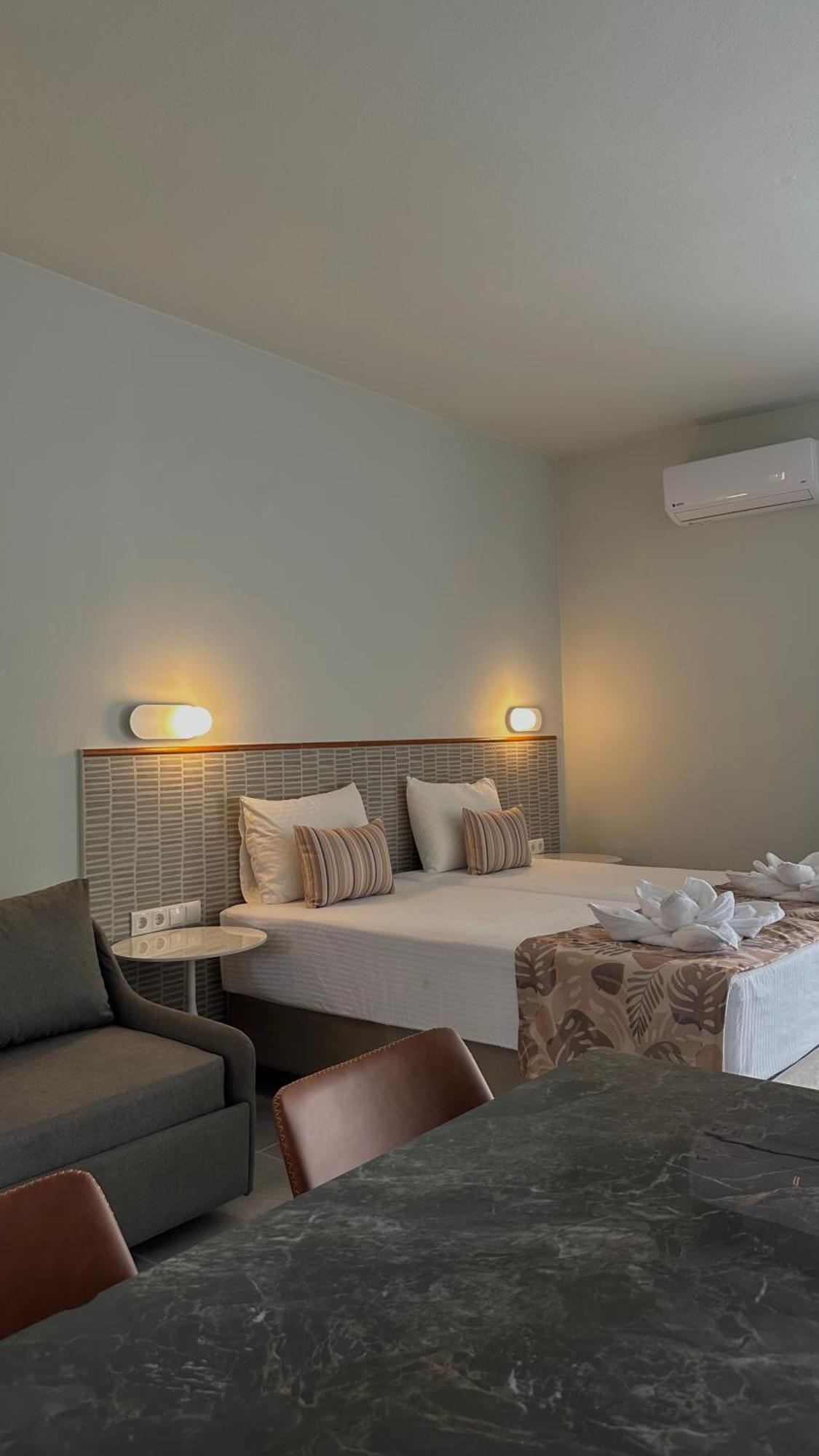 Costas & Chrysoula Aparthotel Plakias Exterior photo